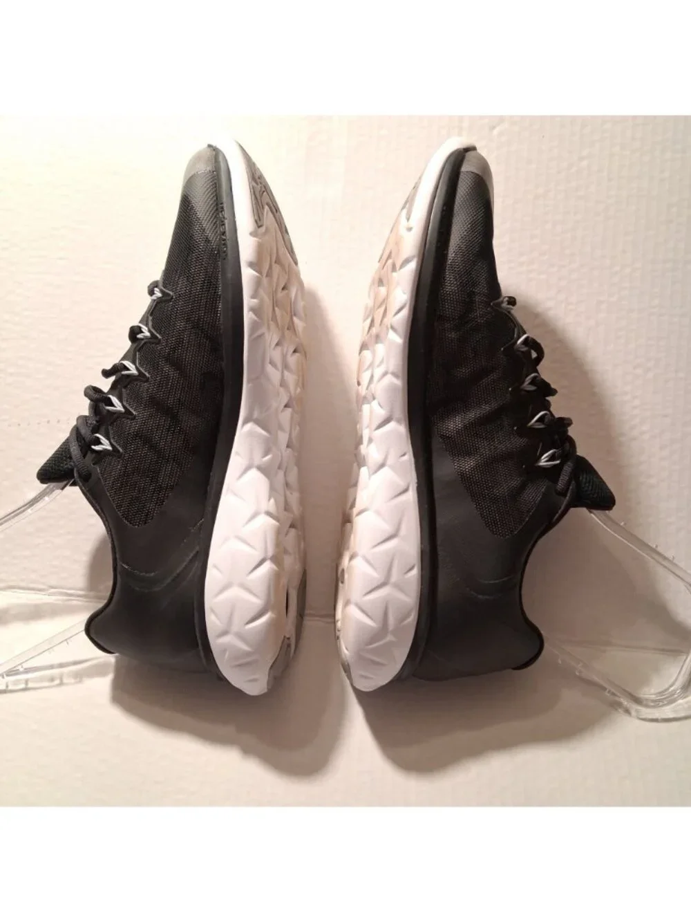 Air Jordan Trainer Mens Sneakers Black/White Size 10.5 Mesh Upper Stylish Athlet